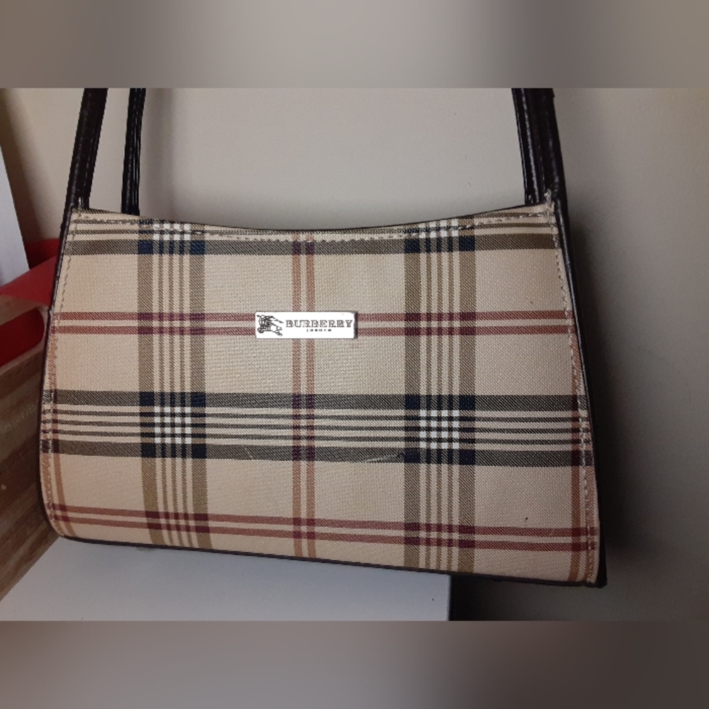Burberry small bag